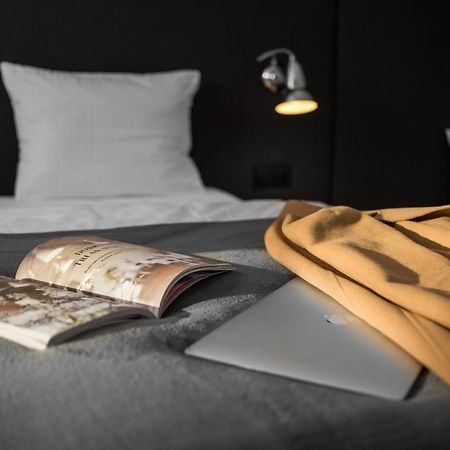 Dobra Truskawka Bed & Breakfast Wagrowiec Ngoại thất bức ảnh