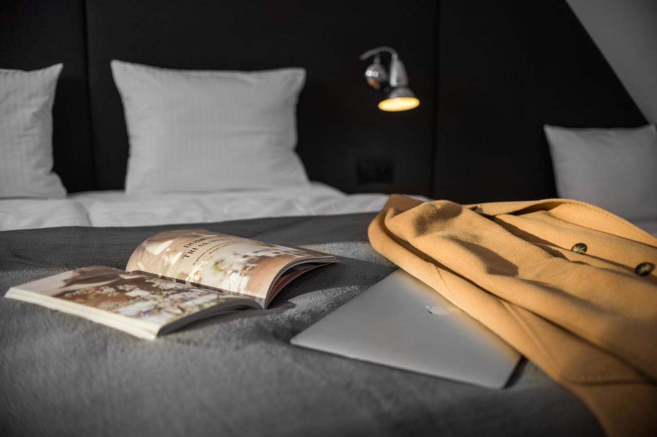 Dobra Truskawka Bed & Breakfast Wagrowiec Ngoại thất bức ảnh