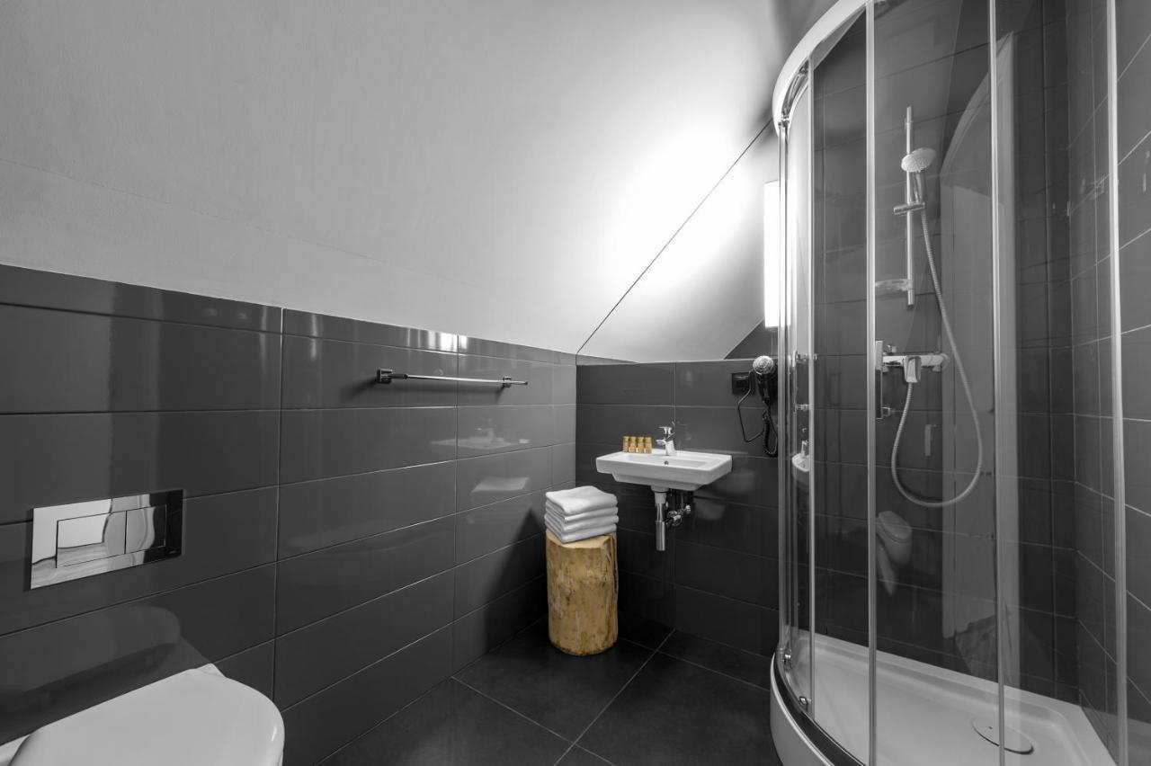 Dobra Truskawka Bed & Breakfast Wagrowiec Ngoại thất bức ảnh